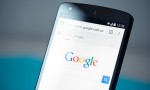 Die Google-Suchanfragen werden immer mobiler. (Foto: Bloomua / Shutterstock.com)