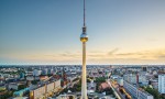 Berlin will auf Zukunftstechnologie 5G setzen und größere Förderbeträge aufbringen. (Foto: Shutterstock-Sean Pavone)