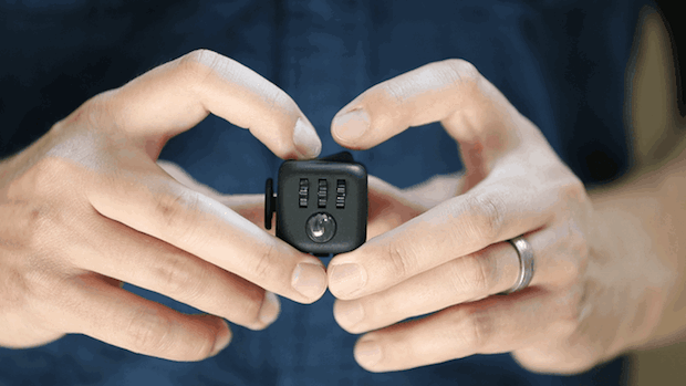 Fidget Cube: Bürospielzeug für den Zappelphilipp. (Bild: McLachlan/Kickstarter)