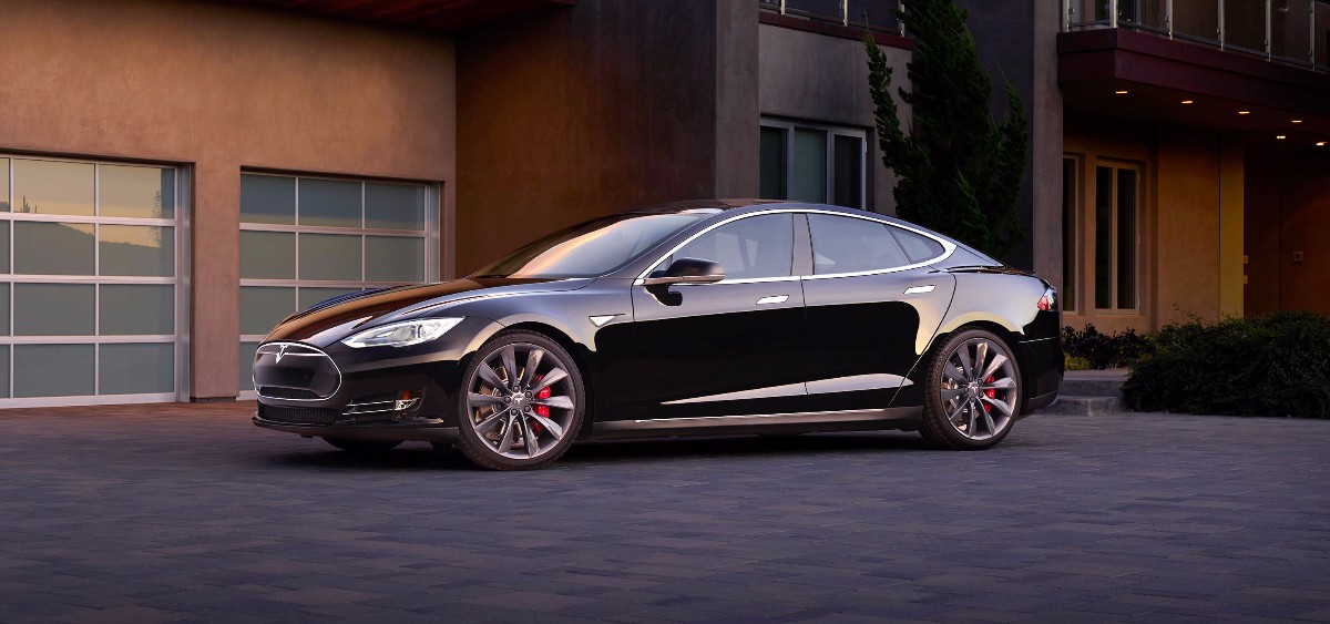 Tesla Model S verkauft sich in Europa besser als Mercedes S-Klasse und der 7er BMW