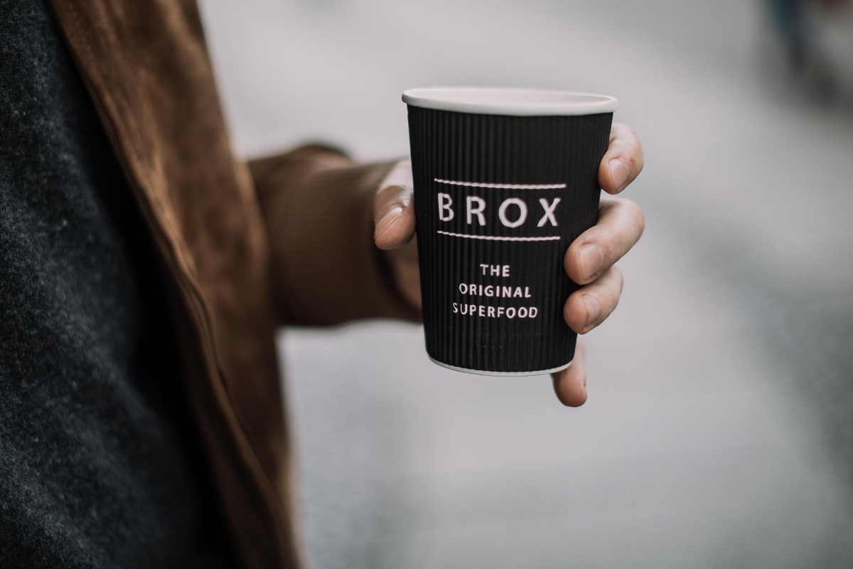 Bone Brox: Dieses Startup will den Mor­gen­kaf­fee ersetzen – durch Knochenbrühe