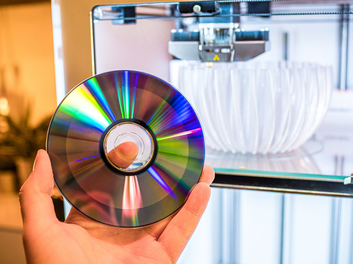 Warum Philips jetzt 3D-gedruckte Leuchten aus CDs anbietet