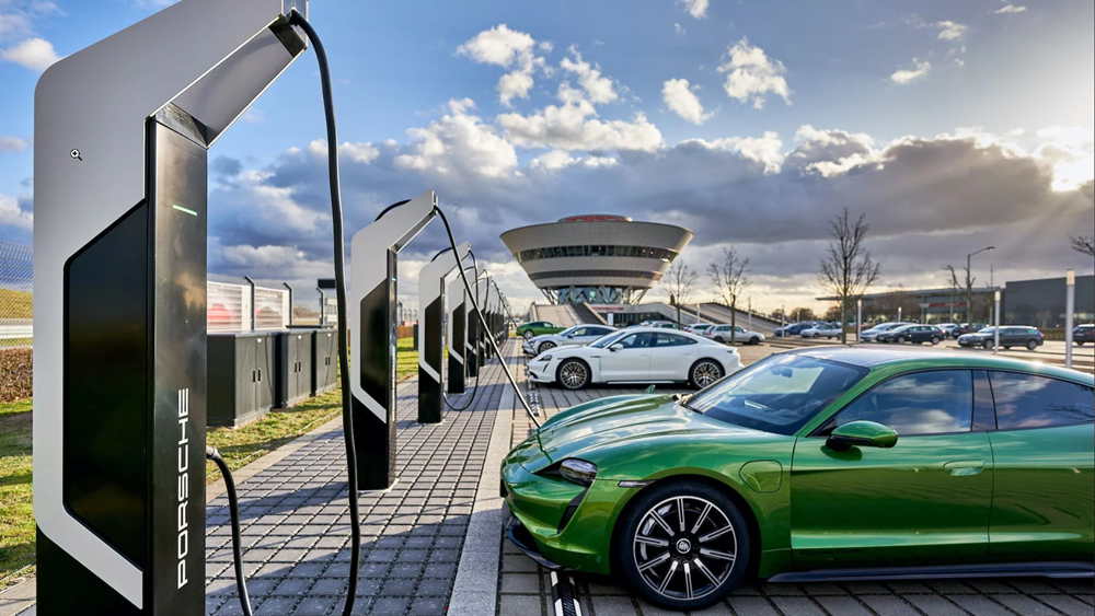 Porsche assessments 5G community at manufacturing web site in Leipzig thumbnail