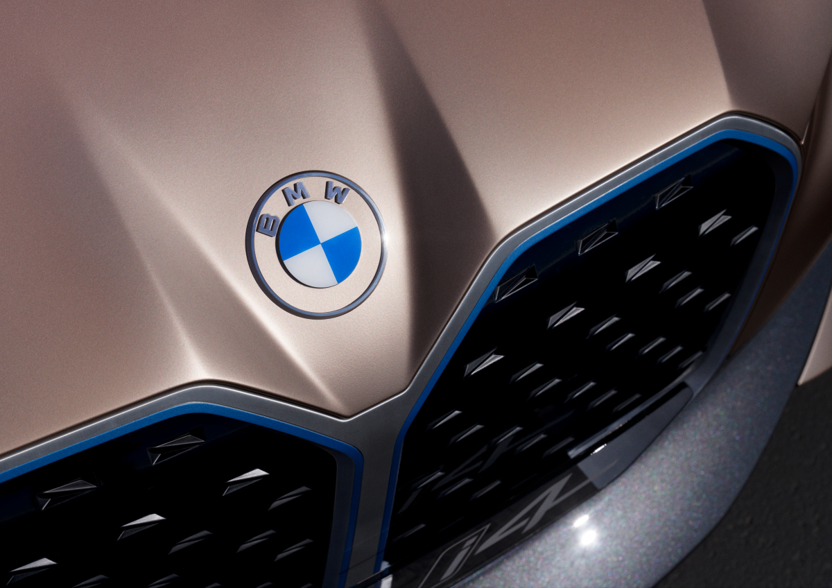 Milliardenauftrag: BMW holt dritten Lieferanten für Batteriezellen