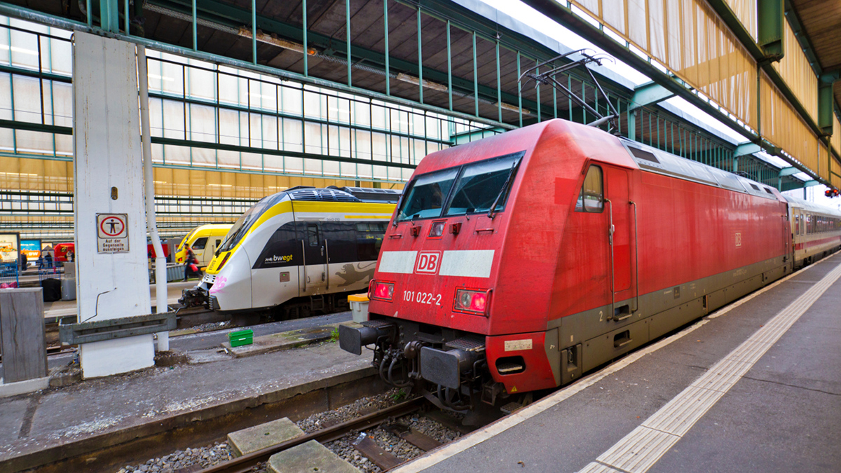 Mit KI und Kamera: Bahn will Passagierfluss digital auswerten