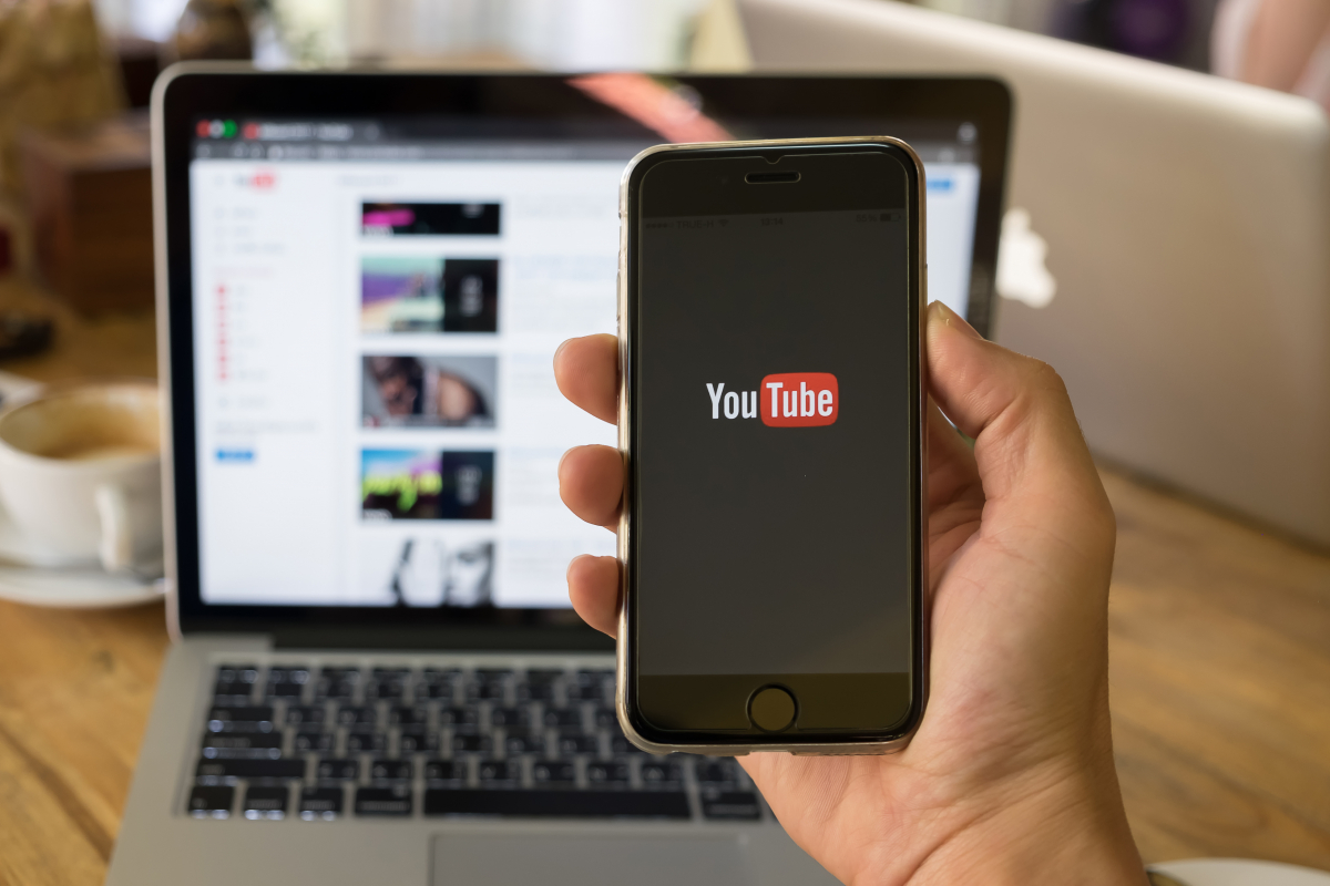 Wegen Fehlinformationen: Youtube löscht Querdenker-Kanal