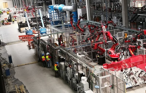Tesla Gigafabrik: Approval for the Grünheide plant in 2021 thumbnail