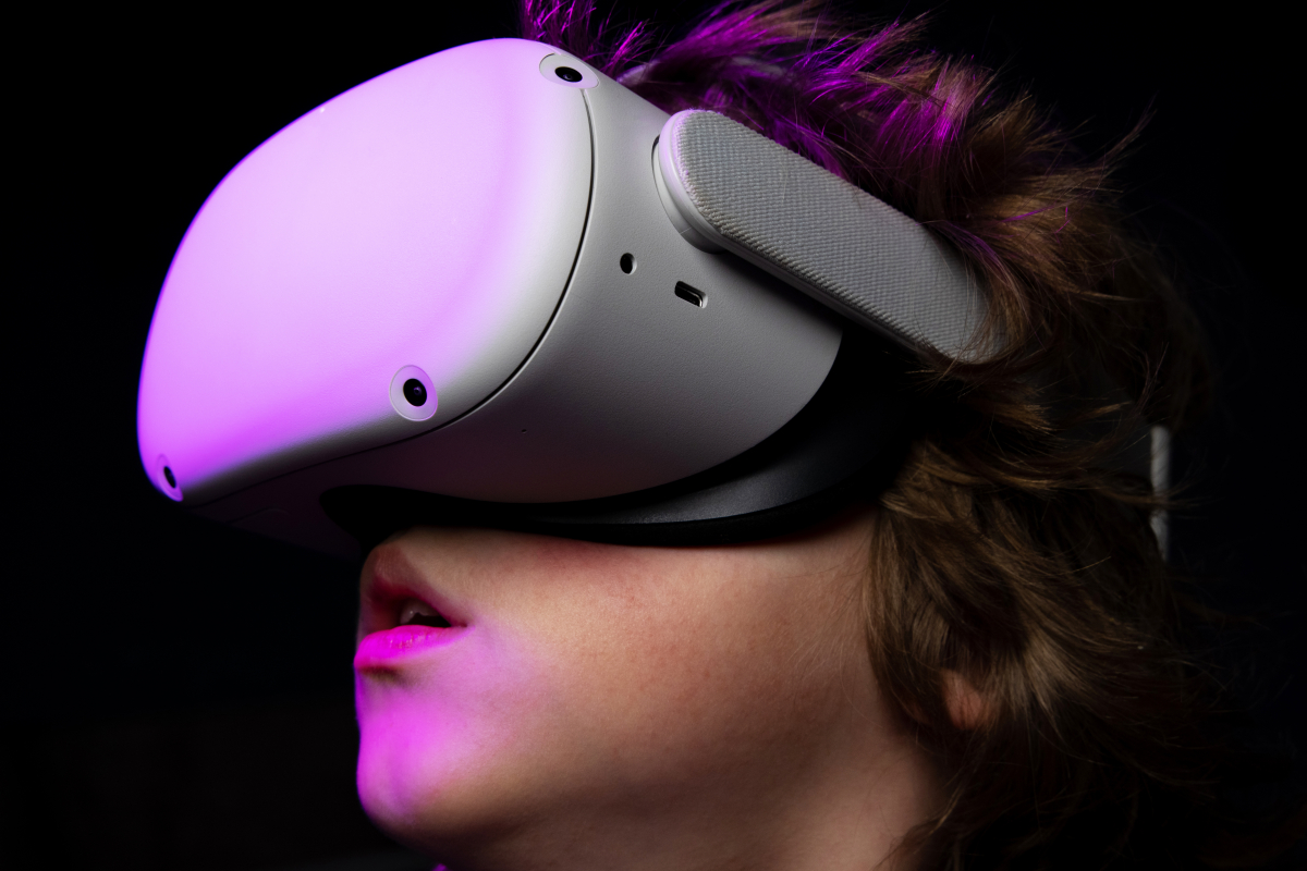 Google investiert in App-Store-Alternative für Metas VR-Brillen