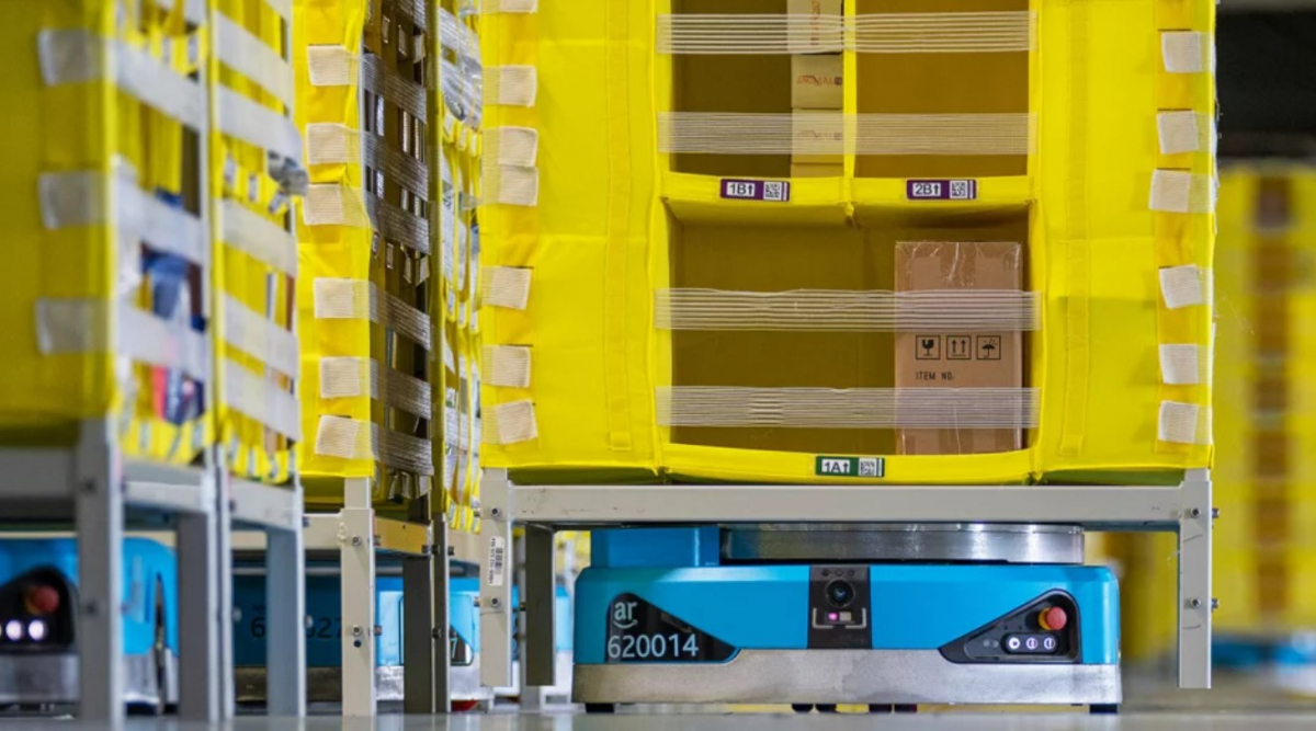 Amazon kündigt ersten vollständig autonomen mobilen Lagerroboter an