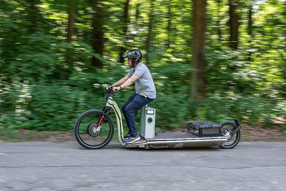 Bis zu 100 Kilo Traglast: Uni Ulm stellt E-Cargo-Bike mit Schnelllader vor