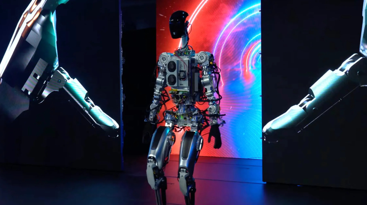 So hält sich Teslas humanoider Roboter mit Yoga fit