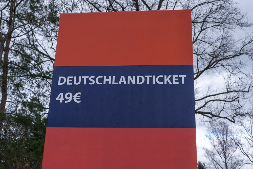 49-euro ticket: consumer advice center criticizes the online ticket consumer trap