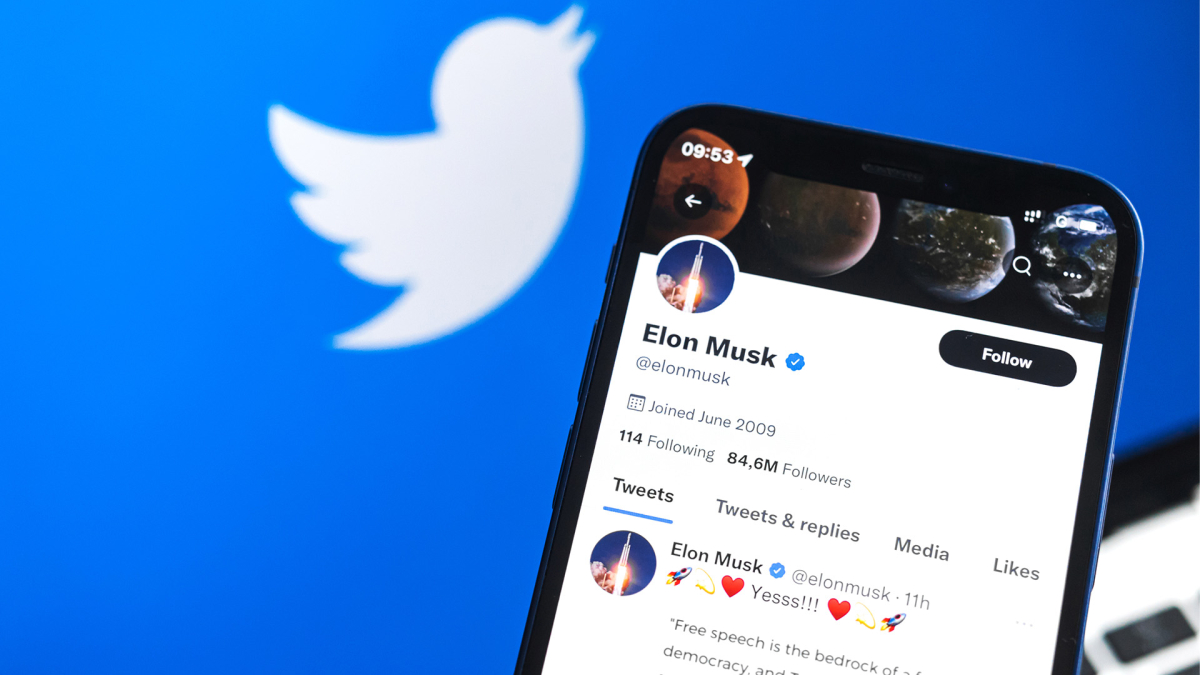 Elon Musk gives around 35 VIPs more reach than normal users