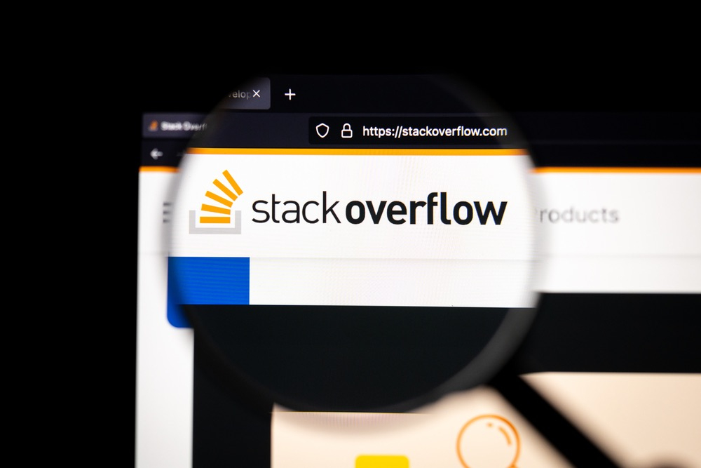 Stack Overflow traffic plummets