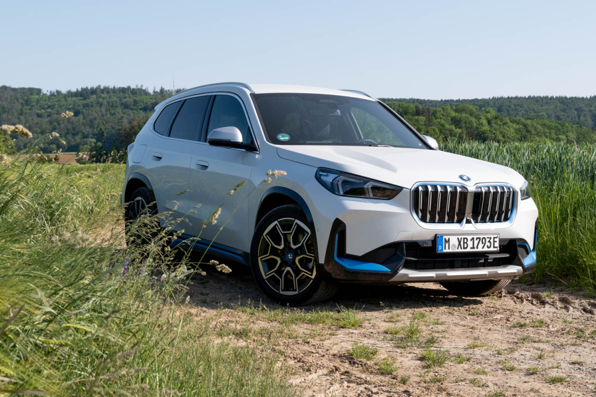 BMW iX1 im Test: Dynamischer Kompakt-SUV mit viel Platz
