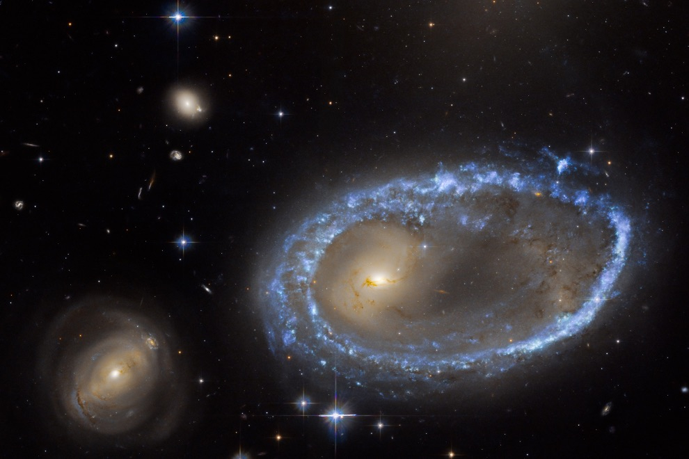 Astronomen entdecken neue seltene Ringgalaxie